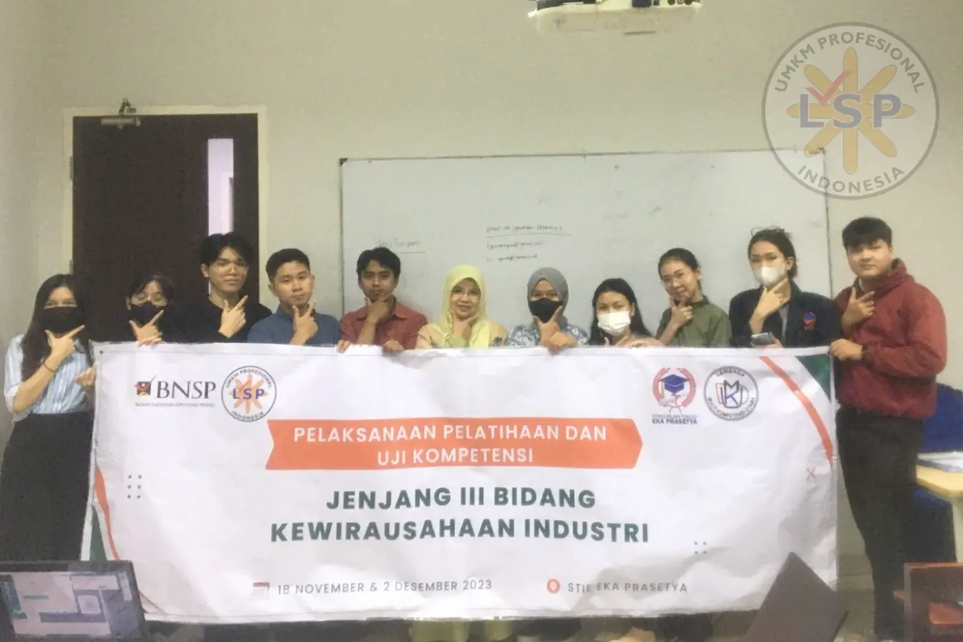 Pelaksanaan Uji Kompetensi Dengan Skema Jenjang III Bidang Kewirausahaan Industri