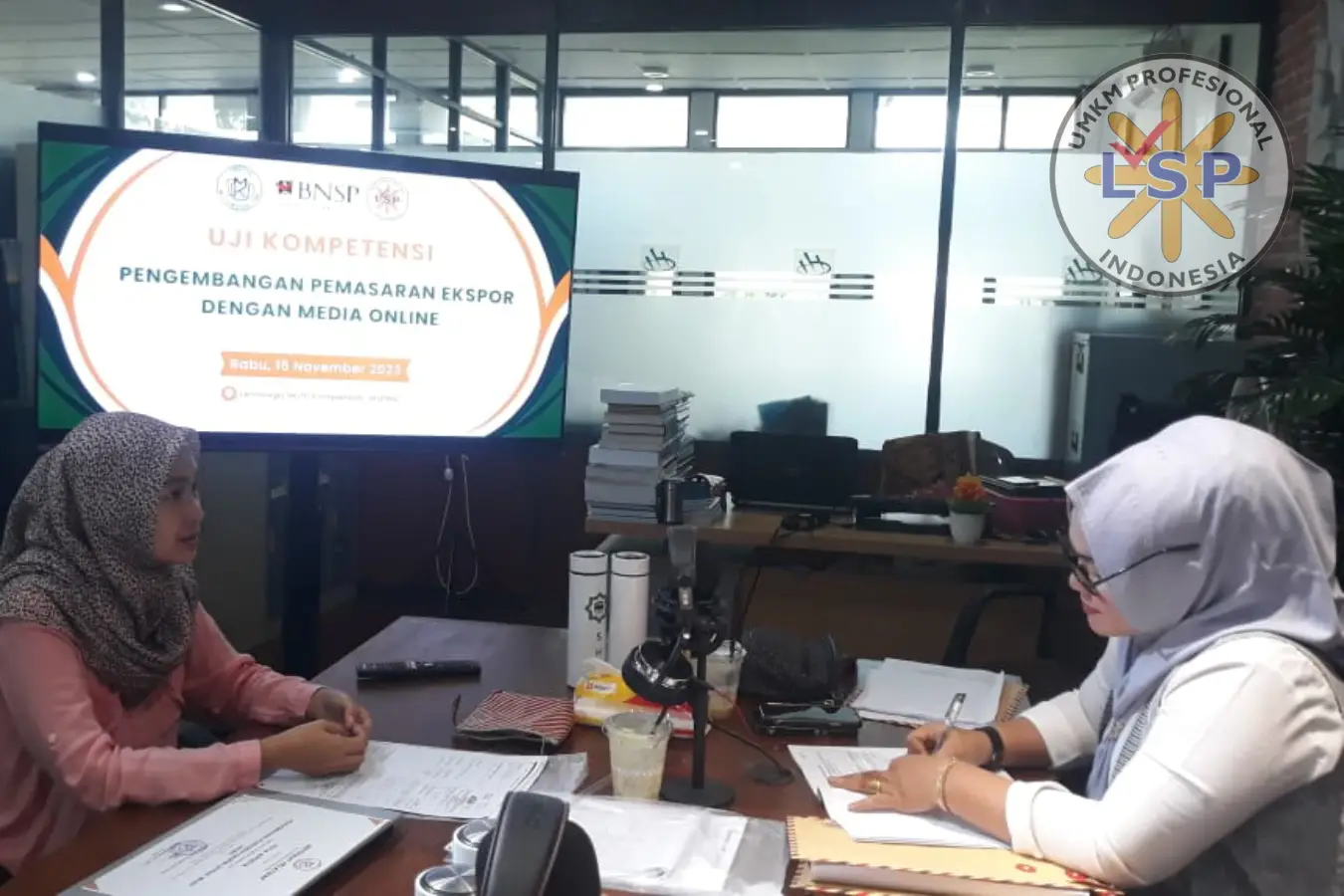Pelaksanaan Uji Kompetensi dengan skema Pengembangan Ekspor Melalui Media Online 15 November 2023 Universitas Sumatera Utara